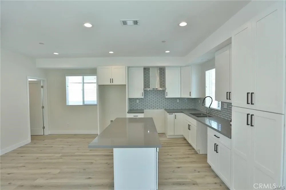 7524 Purdy Avenue Bell Gardens, CA 90201