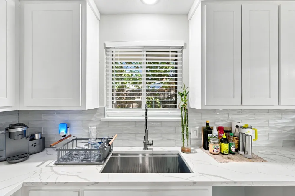 3423 Boulder Drive Dallas, TX 75233