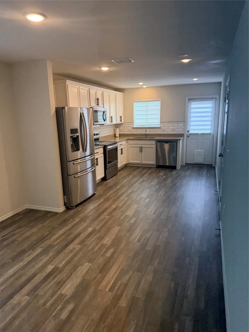 1241 Vernon Drive Aubrey, TX 76227