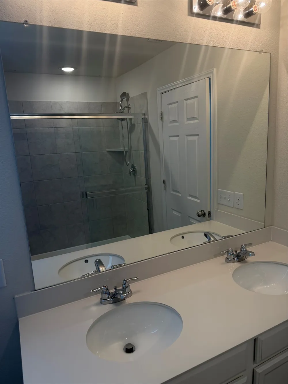 1241 Vernon Drive Aubrey, TX 76227