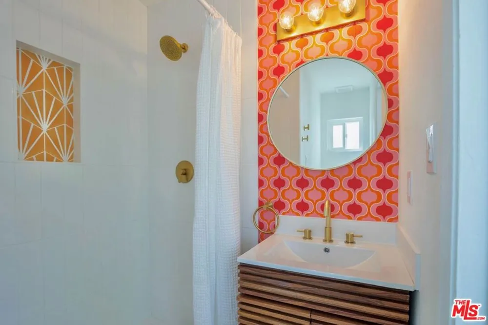 4325 E Calle De Carlos Palm Springs, CA 92264