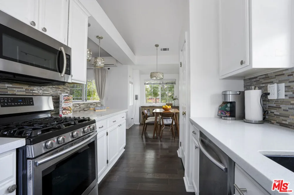 2003 Artesia Boulevard #105 Torrance, CA 90504