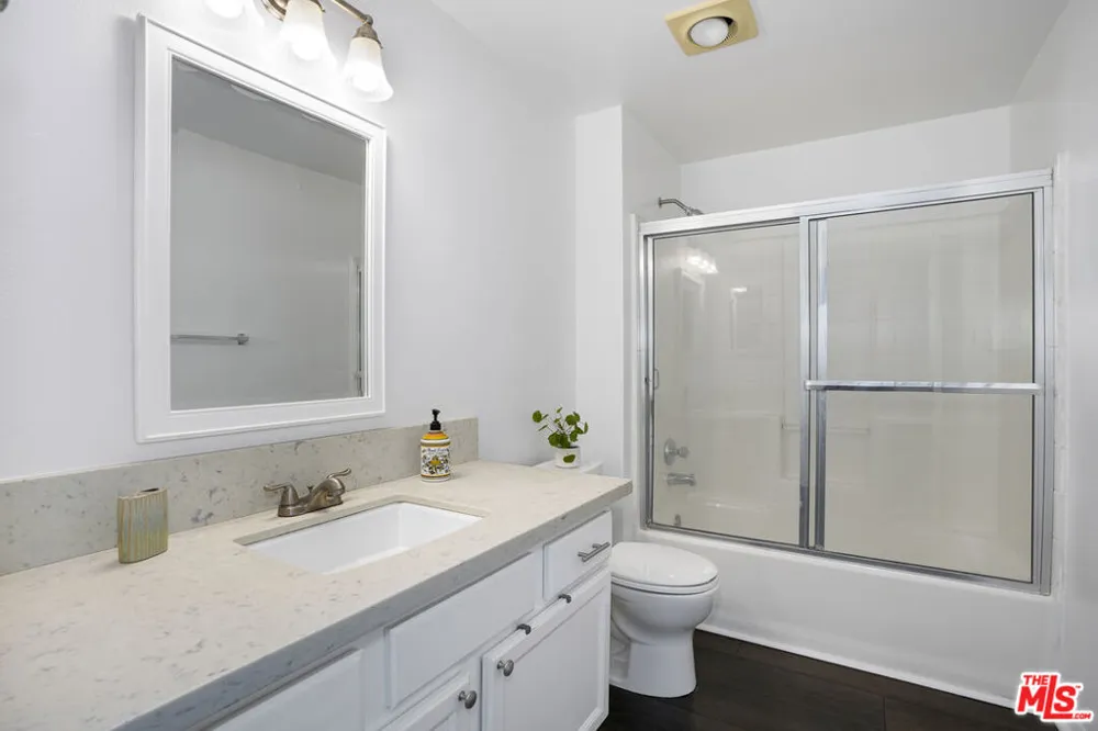 2003 Artesia Boulevard #105 Torrance, CA 90504