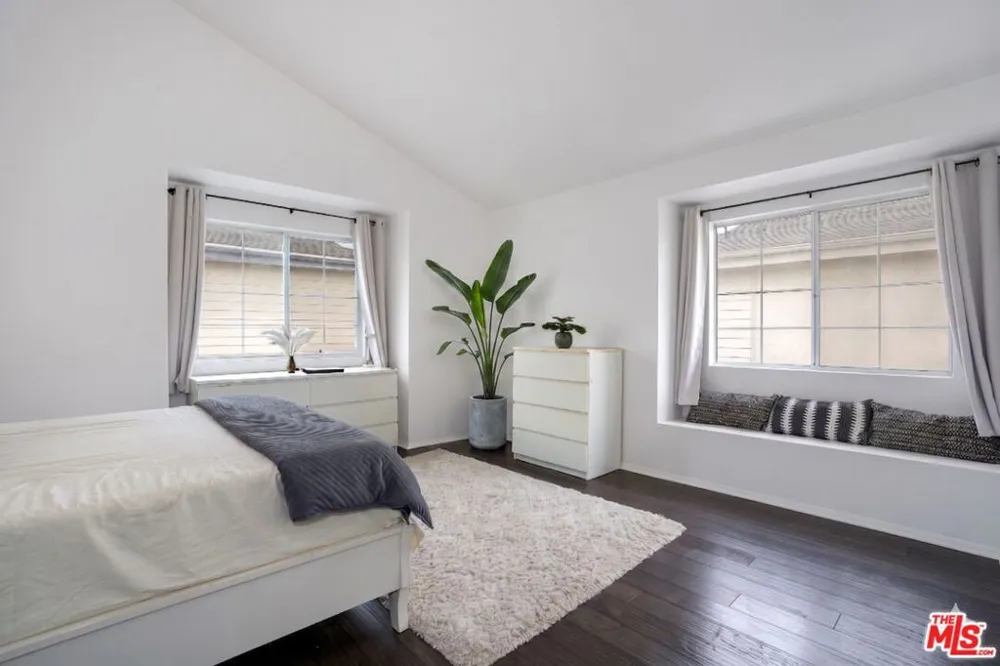 2003 Artesia Boulevard #105 Torrance, CA 90504