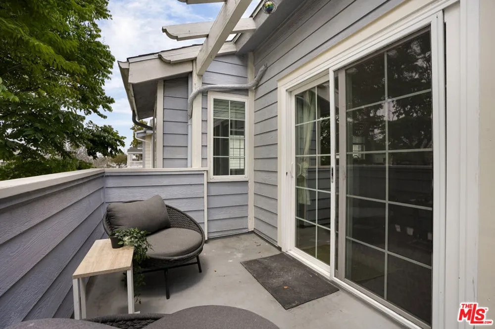 2003 Artesia Boulevard #105 Torrance, CA 90504