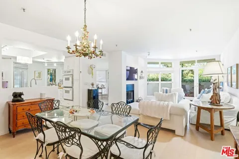 2115 3rd Street #102