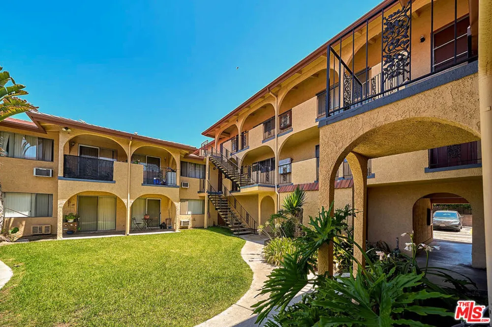 1010 S Atlantic Boulevard Alhambra, CA 91803