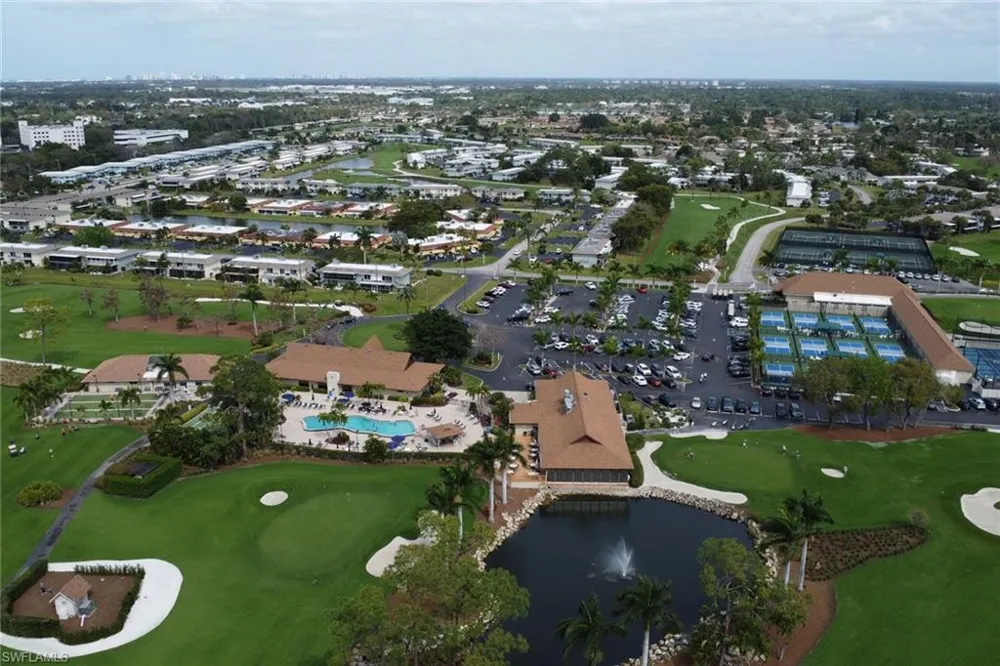 186 Harrison Road #H4 Naples, FL 34112