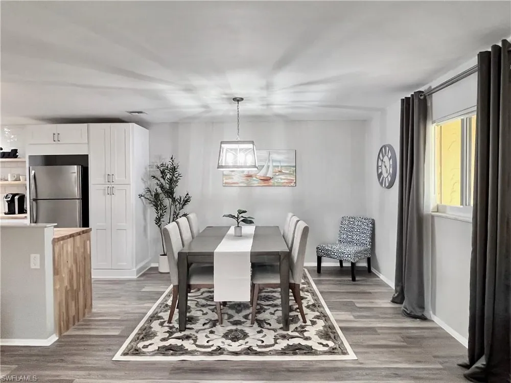 186 Harrison Road #H4 Naples, FL 34112