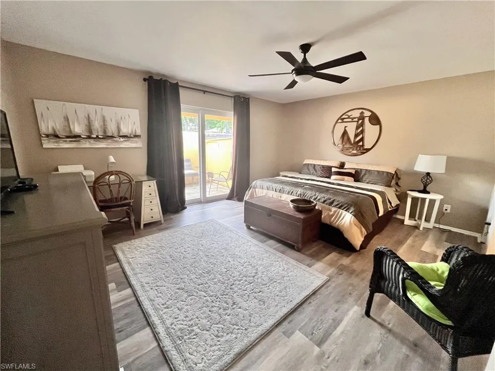186 Harrison Road #H4 Naples, FL 34112
