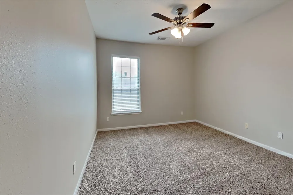 11414 Oak Lake Glen Circle Sugar Land, TX 77498