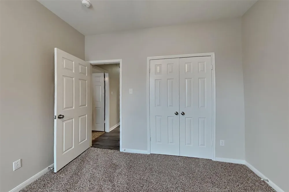 11414 Oak Lake Glen Circle Sugar Land, TX 77498