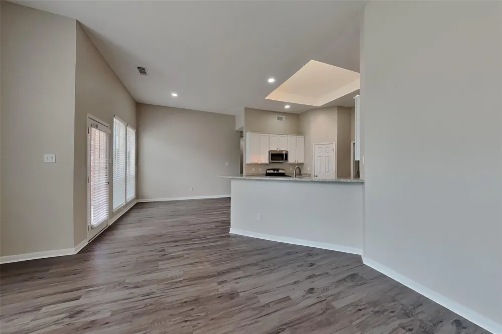 11414 Oak Lake Glen Circle Sugar Land, TX 77498