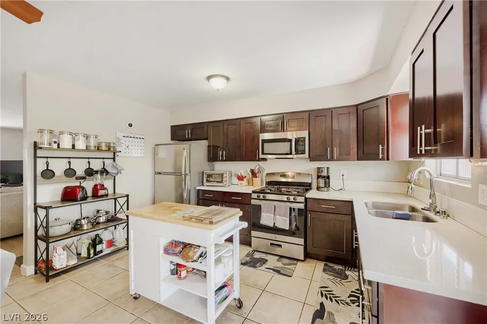 387 Marston Way Henderson, NV 89015