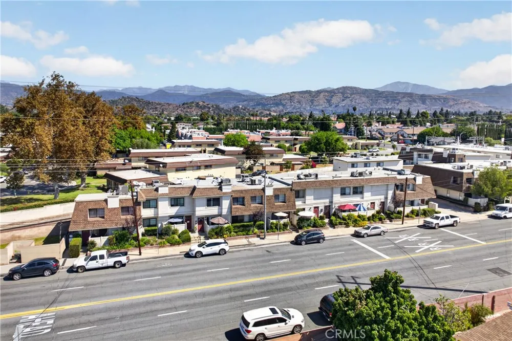 20963 E Covina #B Covina, CA 91724