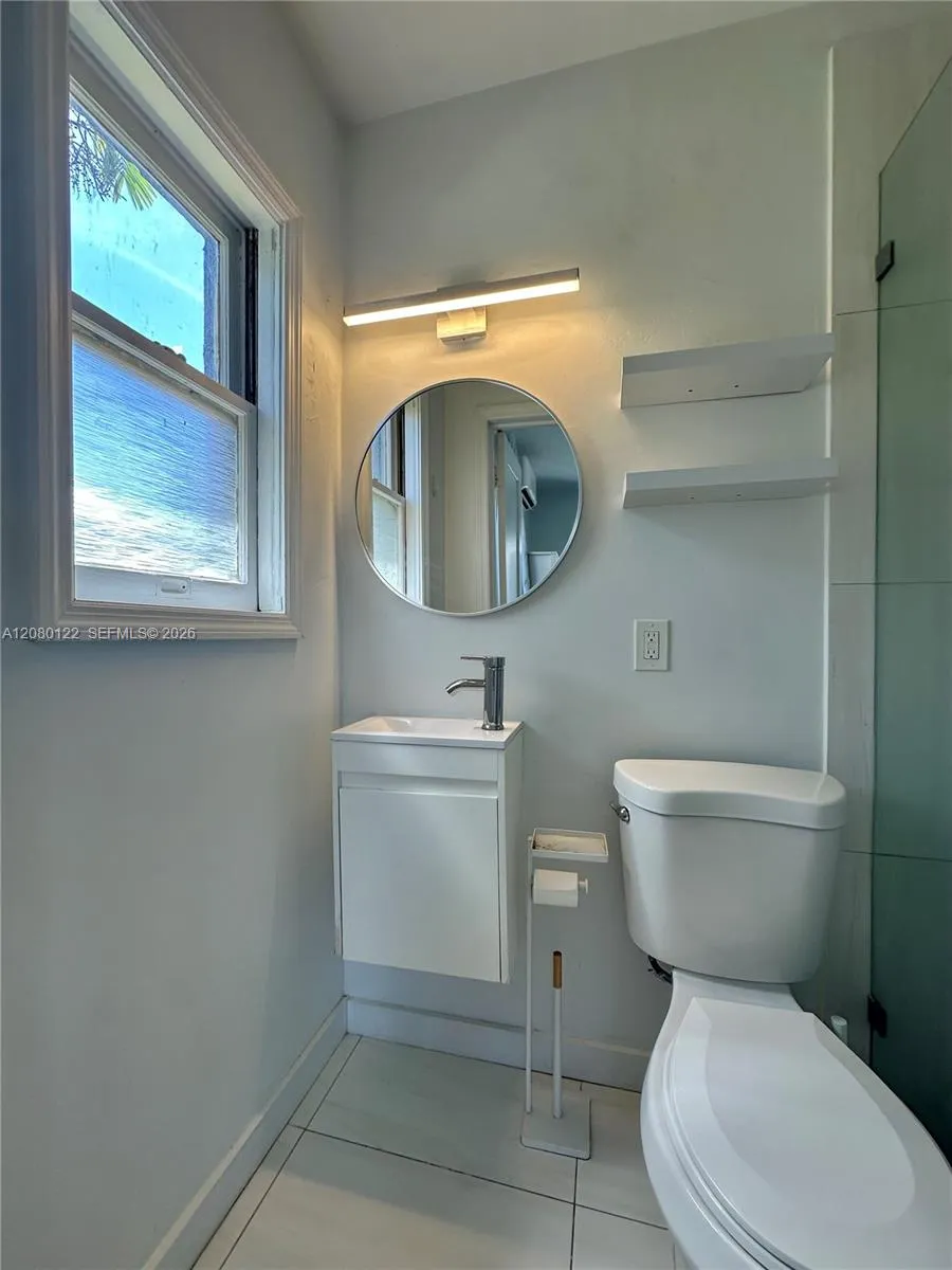 415 75th St #2A Miami Beach, FL 33141