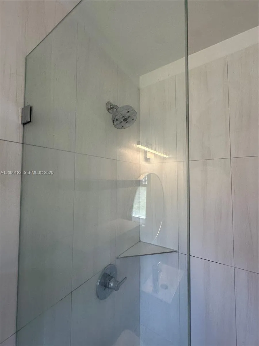 415 75th St #2A Miami Beach, FL 33141