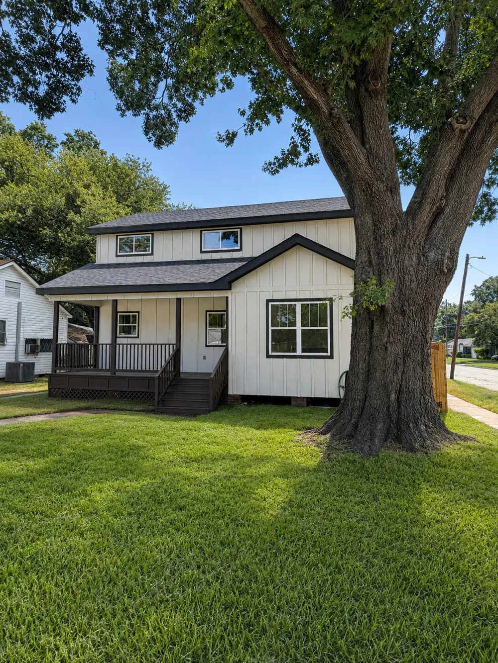 4027 Akard Avenue Shreveport, LA 71105