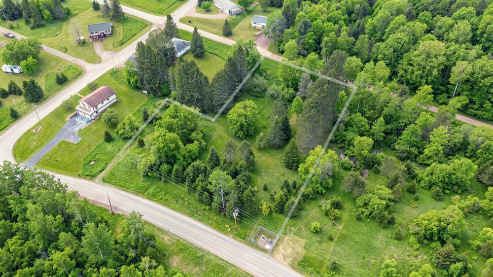 730 Coolidge Avenue Iron River, MI 49935
