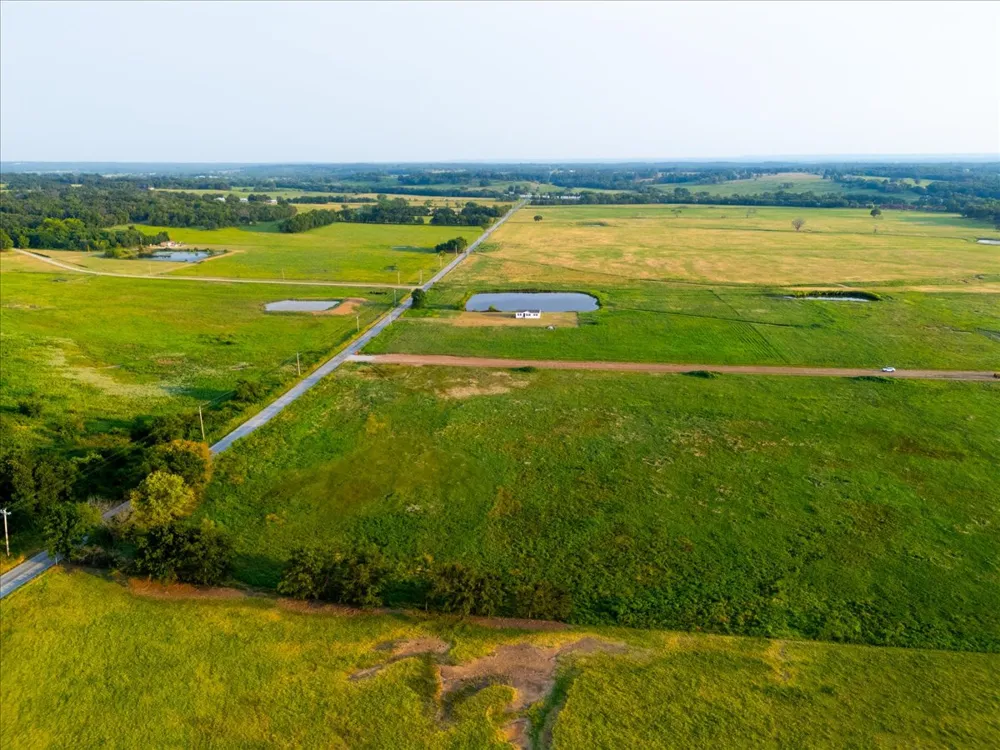 7 S 4280 ROAD Chelsea, OK 74016