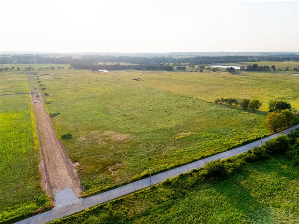 7 S 4280 ROAD Chelsea, OK 74016
