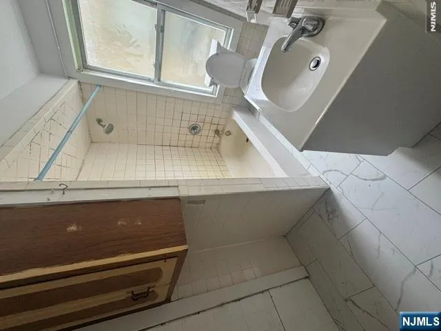 345 Harrison Street Passaic, NJ 07055