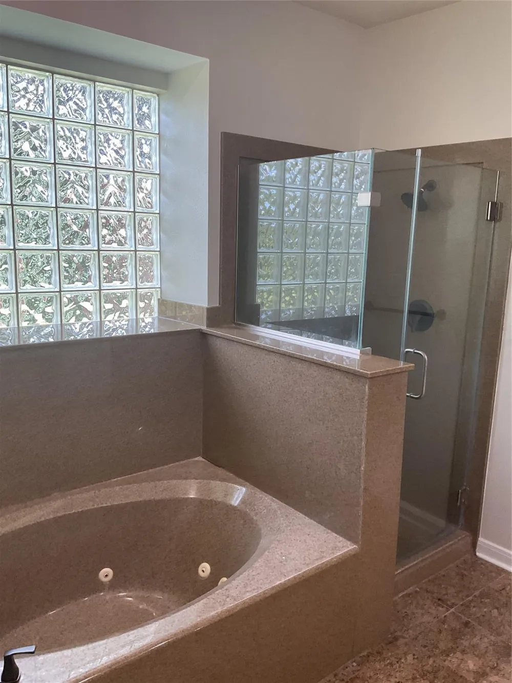 12110 Shadowpoint Drive Houston, TX 77082
