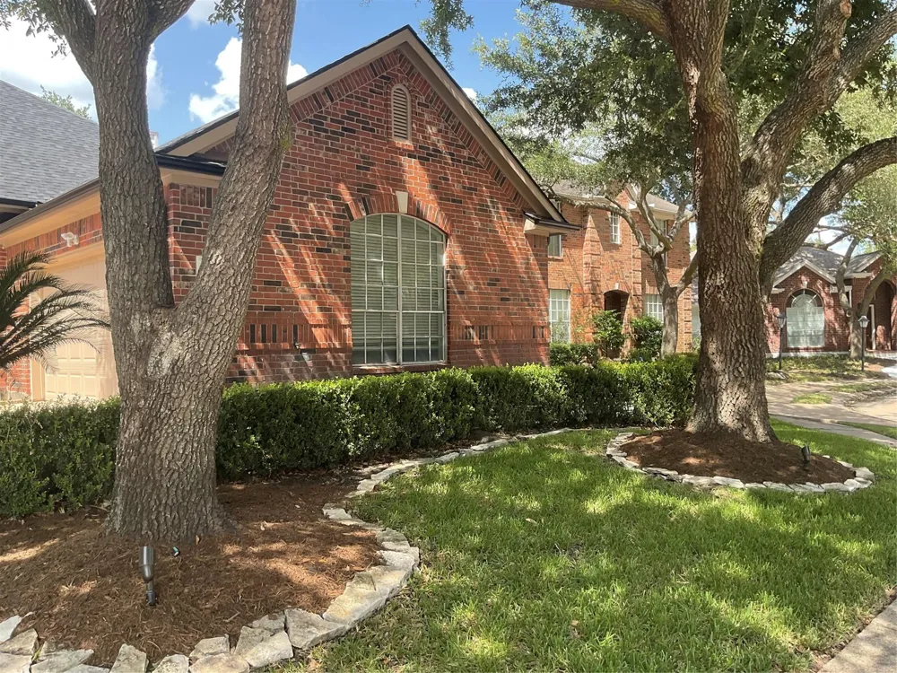 12110 Shadowpoint Drive Houston, TX 77082