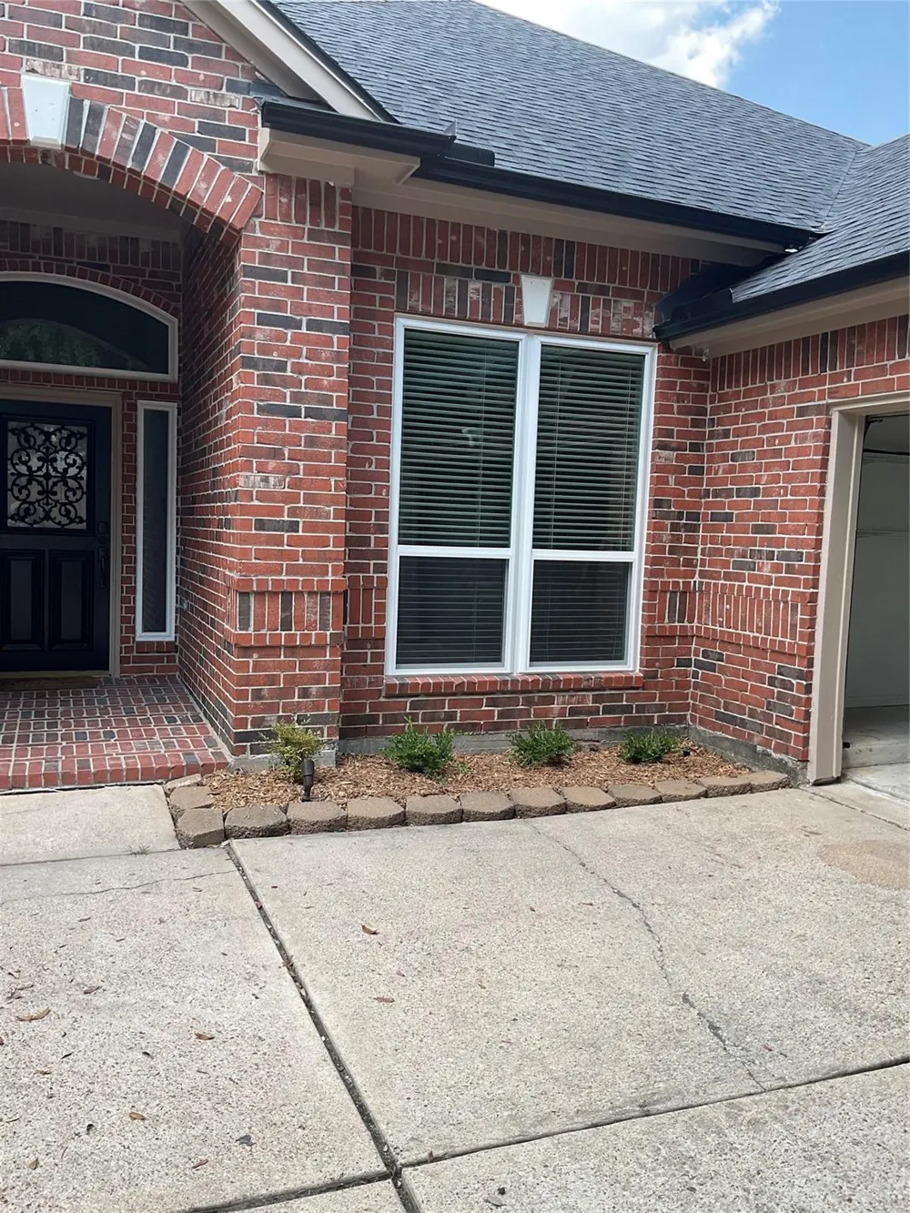 12110 Shadowpoint Drive Houston, TX 77082