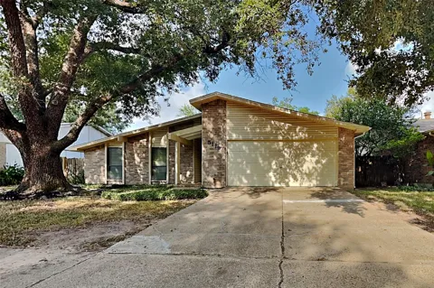 5119 Cairnleigh Drive