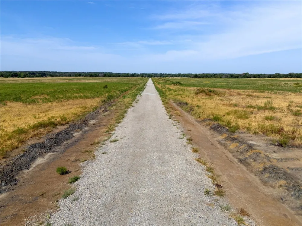 12 S 4280 ROAD Chelsea, OK 74016