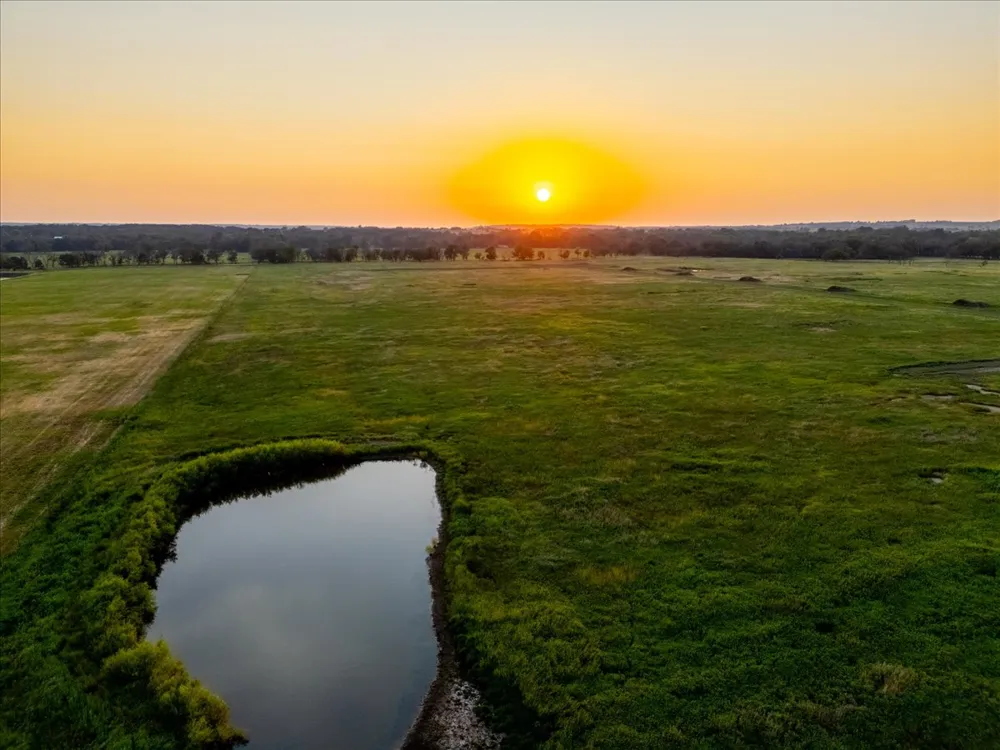 12 S 4280 ROAD Chelsea, OK 74016