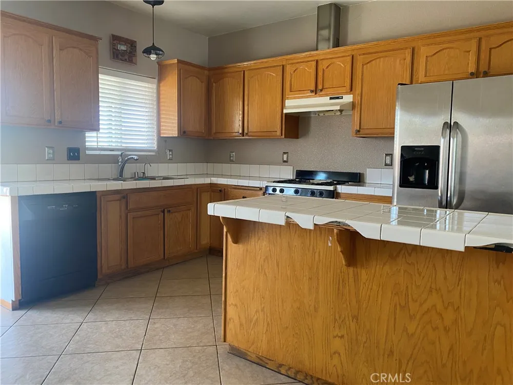 13700 El Cajon Desert Hot Springs, CA 92240