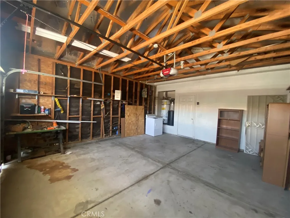 13700 El Cajon Desert Hot Springs, CA 92240