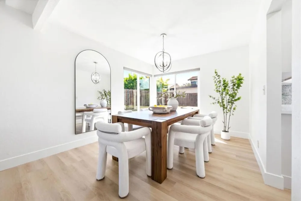 8183 Pebble Beach Avenue Newark, CA 94560