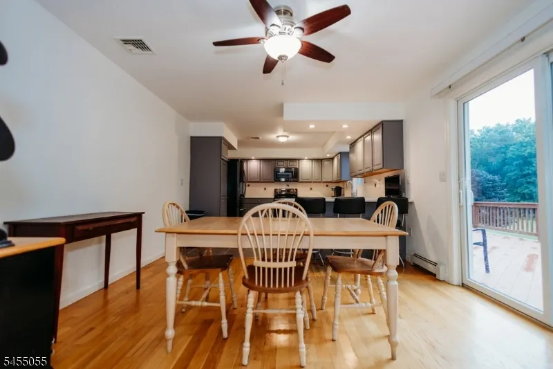7 Twin Pond Rd Montague, NJ 07827