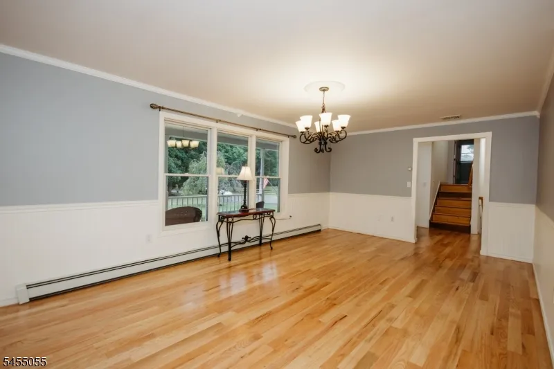 7 Twin Pond Rd Montague, NJ 07827