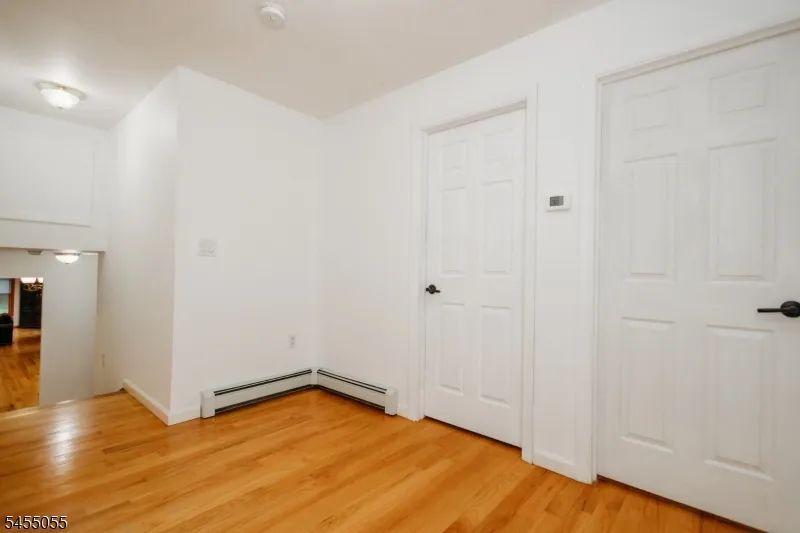 7 Twin Pond Rd Montague, NJ 07827