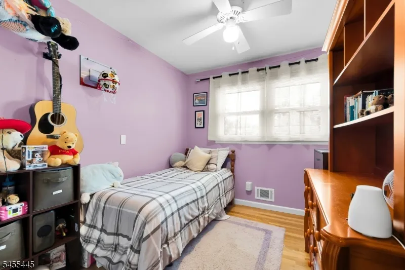 46 Deer Path Dr Mount Olive, NJ 07836