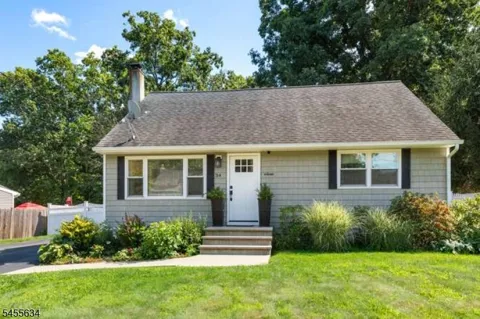 34 Mckinley Pl
