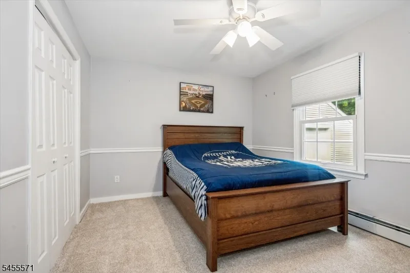 117 South St Frelinghuysen, NJ 07821