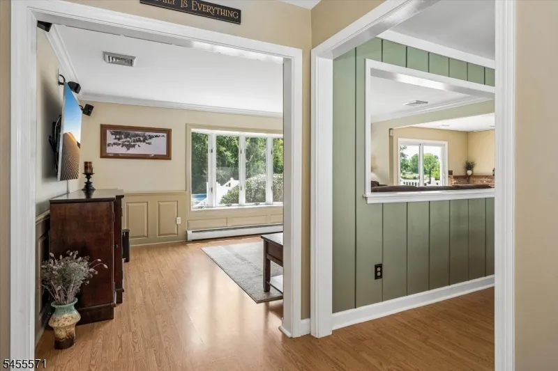 117 South St Frelinghuysen, NJ 07821