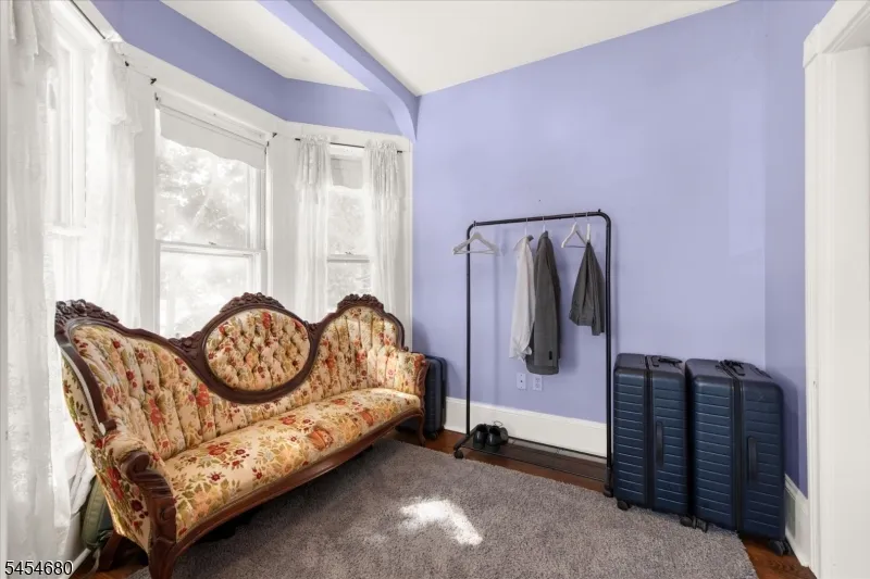 110 W Washington Ave Washington, NJ 07882