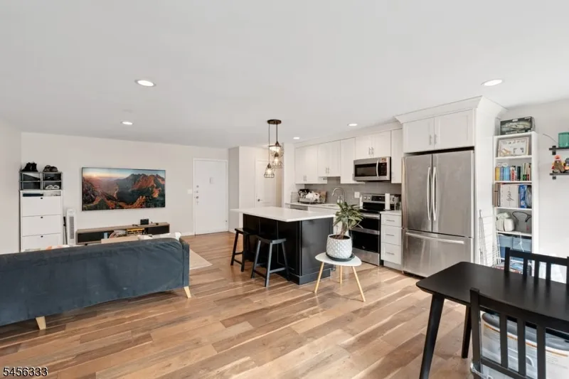 20 Jefferson St #A8 Unit A8 Hackensack City, NJ 07601