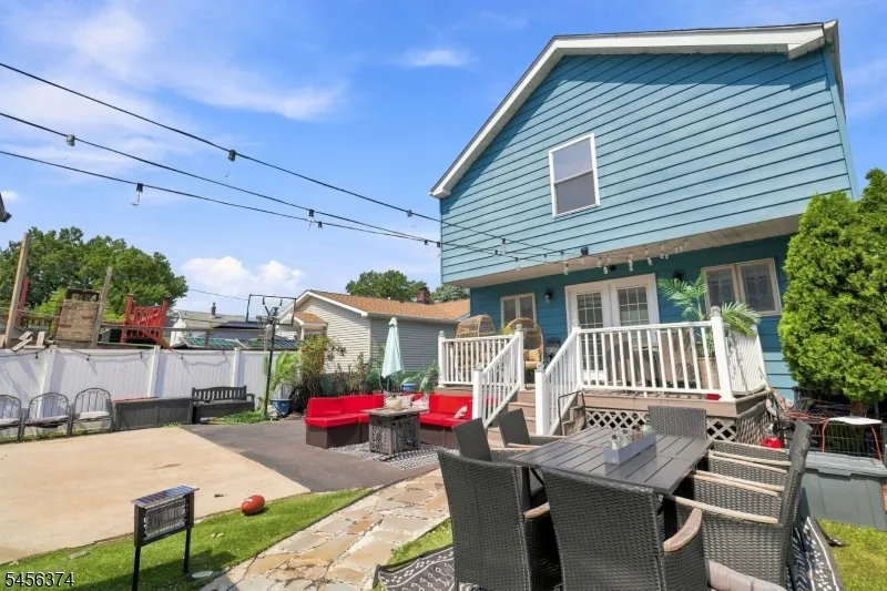 606 Britton St Elizabeth City, NJ 07202