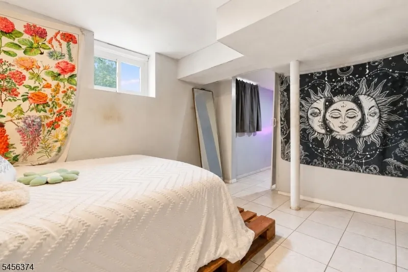 606 Britton St Elizabeth City, NJ 07202