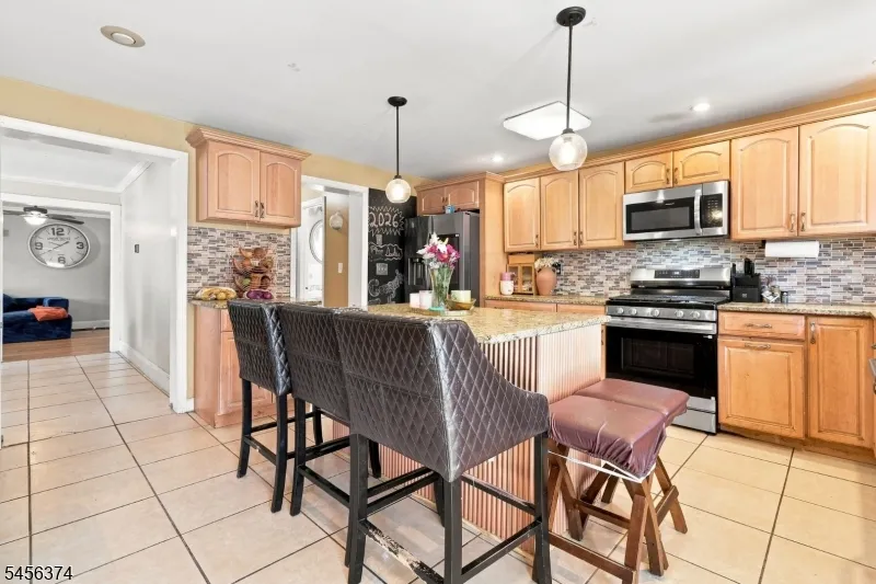 606 Britton St Elizabeth City, NJ 07202