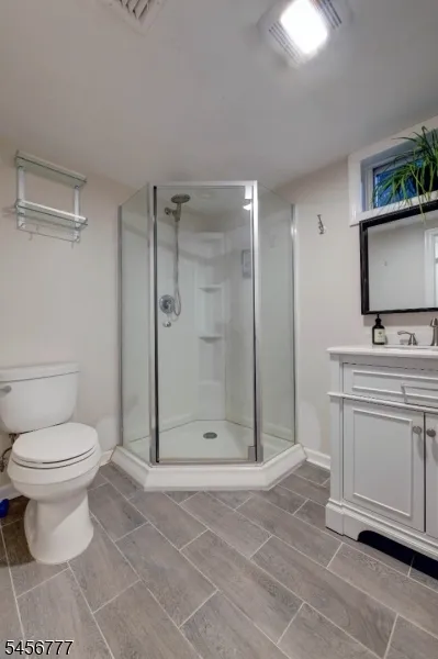 37 White Meadow Rd Rockaway, NJ 07866
