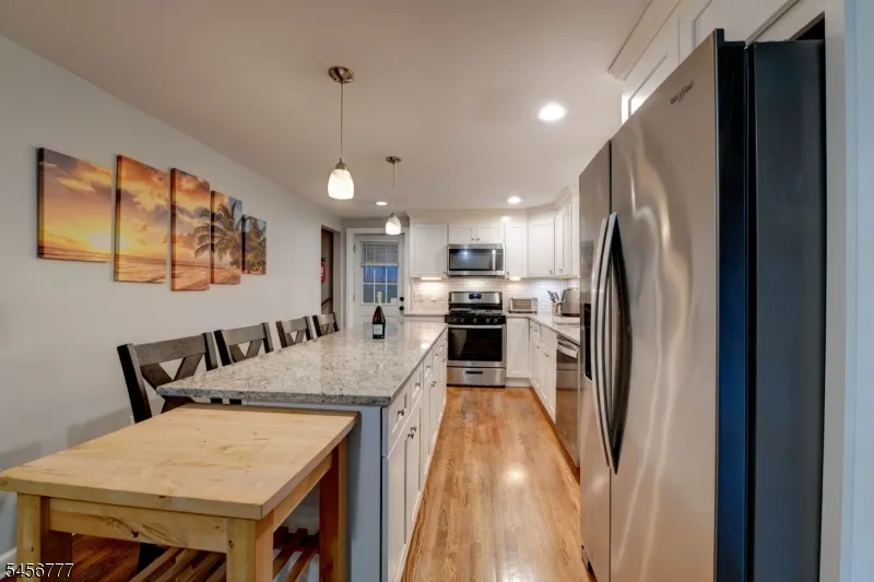 37 White Meadow Rd Rockaway, NJ 07866