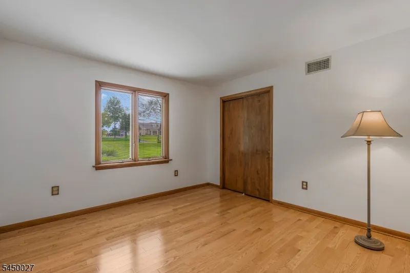 229 Lambertville Hopewell Rd Hopewell, NJ 08525